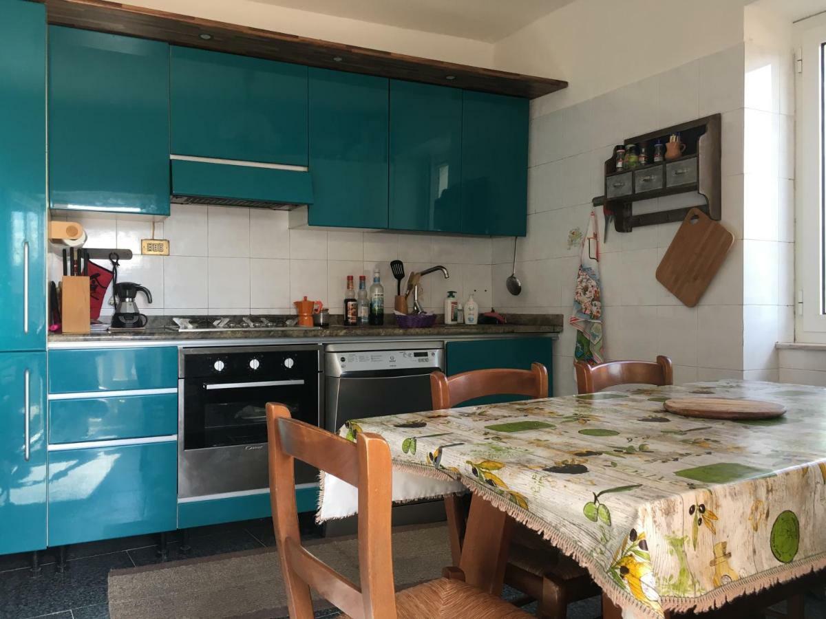 La Casa Di Zoe Apartment Uscio ภายนอก รูปภาพ